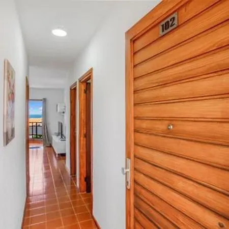 Διαμέρισμα Impeccable 2-bed In Bajamar *